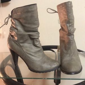 Steve Madden Jessie lace up ankle boots